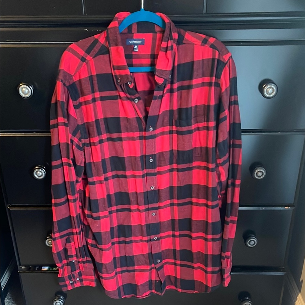 Croft & Barrow Red and Black Casual Button Down Shirt